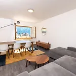 Paradise Steps To Chantarella Lift Apartamento St Moritz