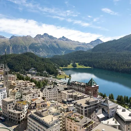 Paradise Steps To Chantarella Lift * St. Moritz