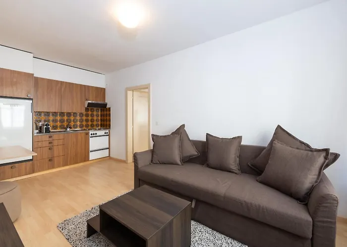 Paradise Steps To Chantarella Lift Apartman St. Moritz